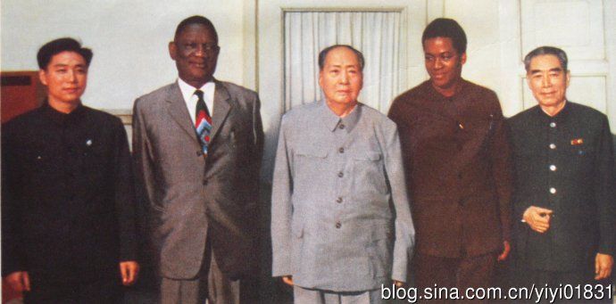 中共十大副主席---小帅哥王洪文组照（30张）