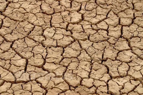 清贫、贫苦、贫困