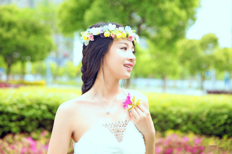 花季 - 小鱼儿 - 荷塘月色