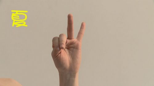 情景剧：动动手指练瑜伽