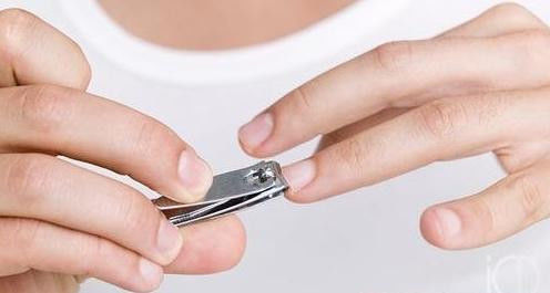 男人肾虚不虚 一看小手指甲便知 - 南南 - 阳光南南（看新闻）