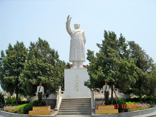 仍走集体化道路的十个村庄：至今依然光明灿烂 - 万德卍吉祥 - 天天幸福成长