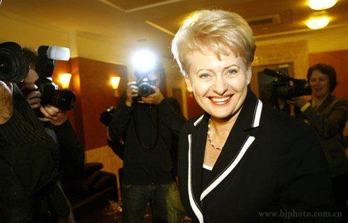 政坛“铁娘子” 图说全球各国美女领导人