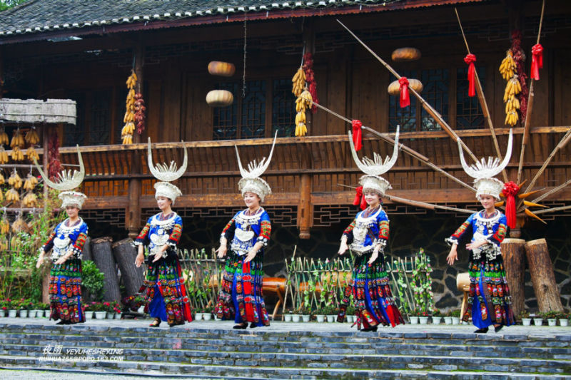 【原创】多彩贵州：最炫民族风（续） - 夜雨 - 喜欢夜里沙沙下的雨......
