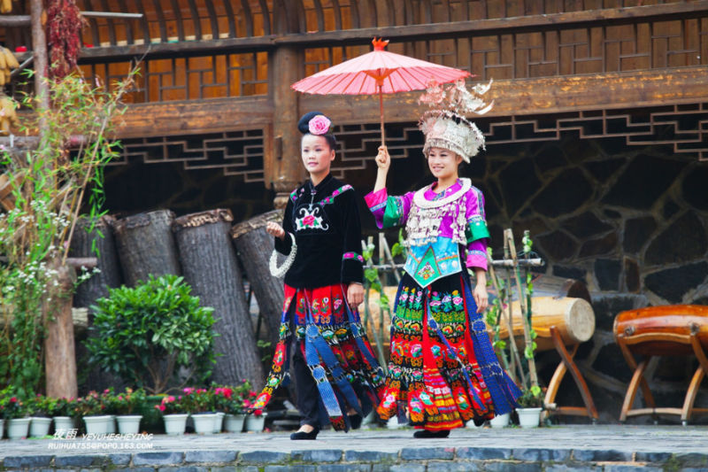 【原创】多彩贵州：最炫民族风（续） - 夜雨 - 喜欢夜里沙沙下的雨......