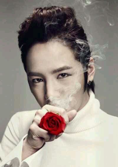 �̵㼸����Ĩ�ڵĺܲҵ����� �������㻹�������İ����𣿣�