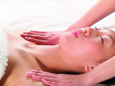 抓肩肌去除疲劳