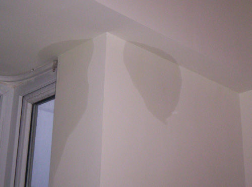 墙面渗水的原因及处理方法一起学起来!