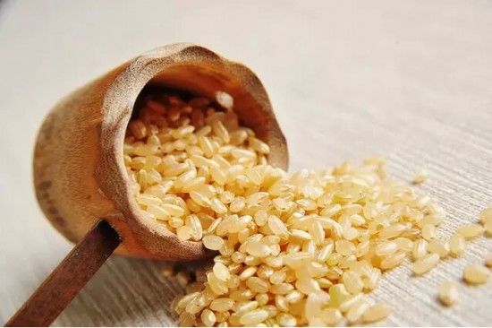春天最具“生命力”食材 黄豆除疤痕、糙米美白
