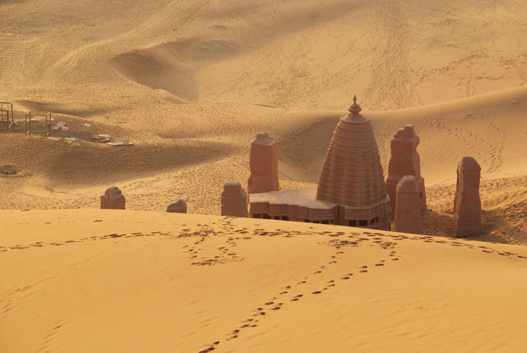 鄯善 - JOJO - JOJO带你游世界