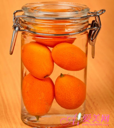  3食疗小方+3自然疗法 轻松对付喉咙痛 