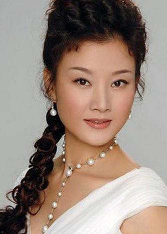 盘点从苦命农村娃熬出名的10大明星