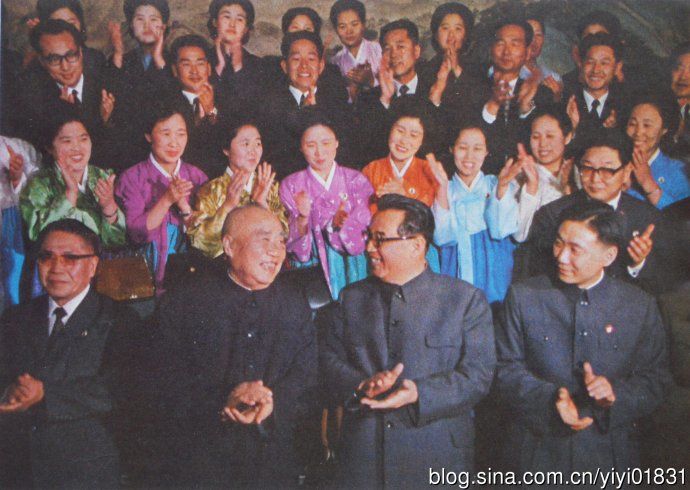 中共十大副主席---小帅哥王洪文组照（30张）