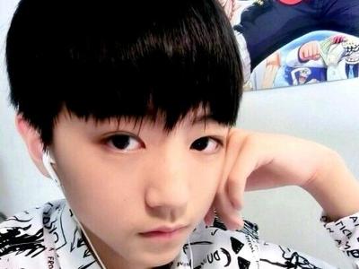 重庆八中穆婷婷王俊凯_王俊凯和王源打架_tfboys王俊 ...